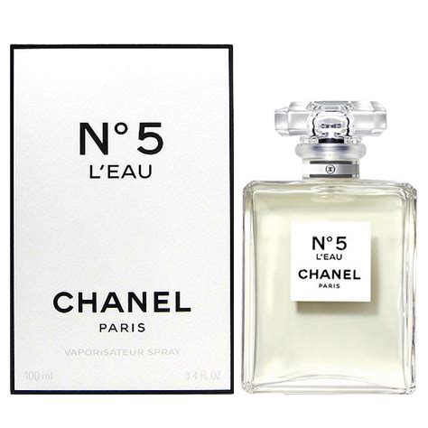 what does chanel no 5 eau de parfum smell like|chanel no 5 sample size.